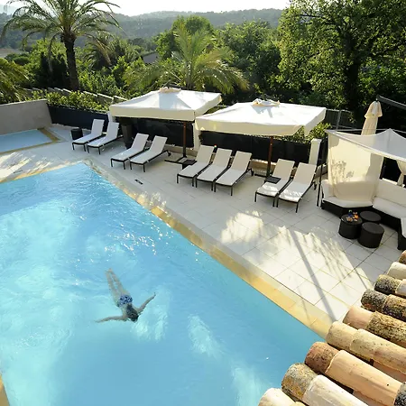 Royal Golf, & De Luxe 4*