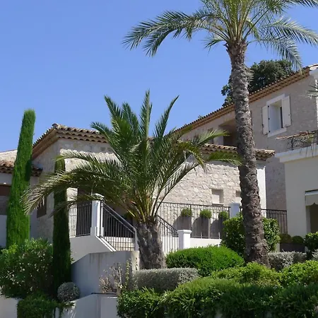Hotel Royal Golf, & De Luxe 4*