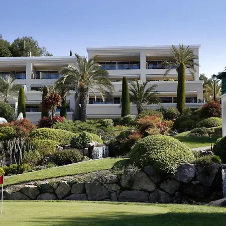 Royal Golf, & De Luxe