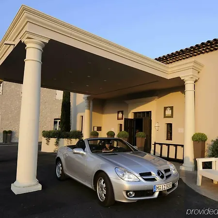Royal Golf, & De Luxe 4*